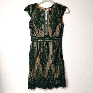 Forever 21 Green and Cream Lace Dress Size S ~ Great for any Holiday Event